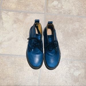 DR MARTENS | blue low cut brand new